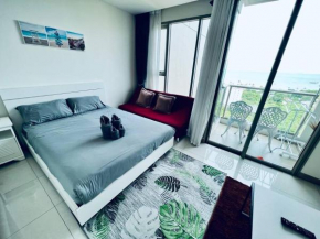 The Ideal Retreat Studio W/Oceanview Riviera Condo